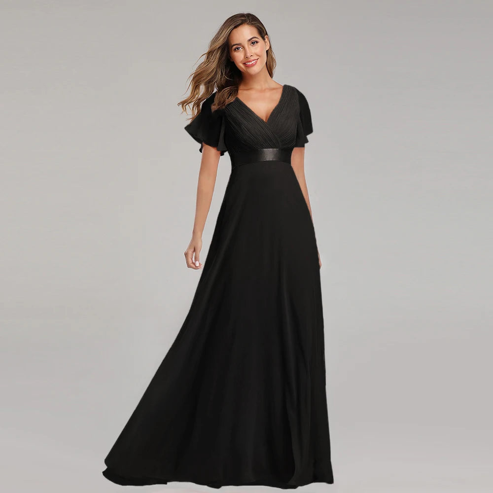 Vestido de Noche en Gasa con Volantes — Escote V Elegante