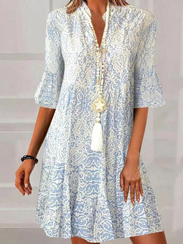 Vestido Estampado Escote V con Manga Tres Cuartos