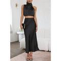 Conjunto Satínado Crop Top y Falda Larga de Tiro Alto
