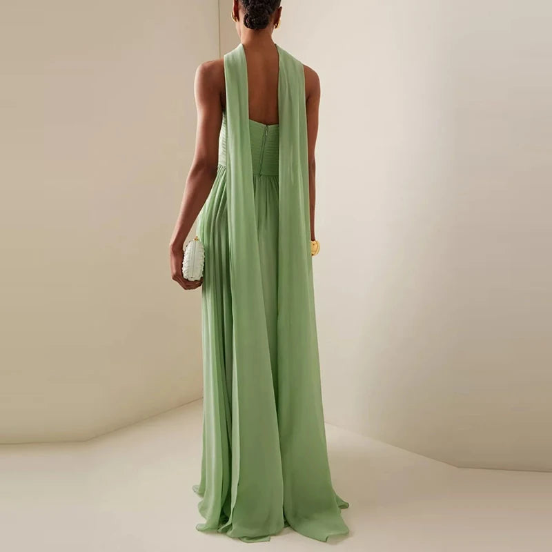 Vestido Largo Drapeado con Gran Vuelo y Espalda Descubierta