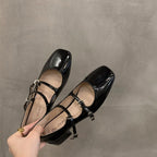 Zapato Mary Jane Retro con Tacón Cuadrado Medio – Charol Casual Chic