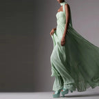 Vestido Largo Drapeado con Gran Vuelo y Espalda Descubierta