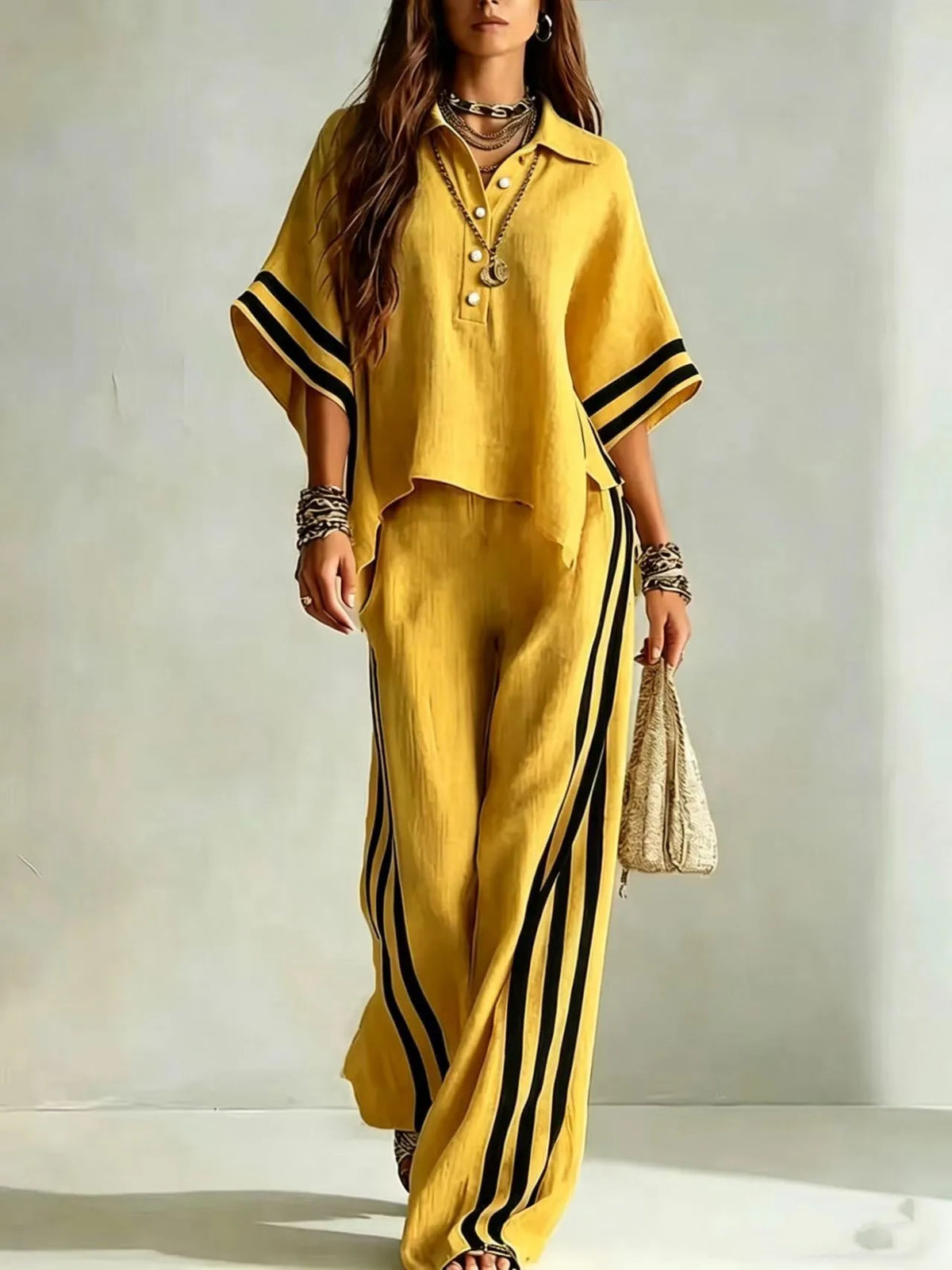 Conjunto Casual Blusa de Solapa y Pantalón a Rayas
