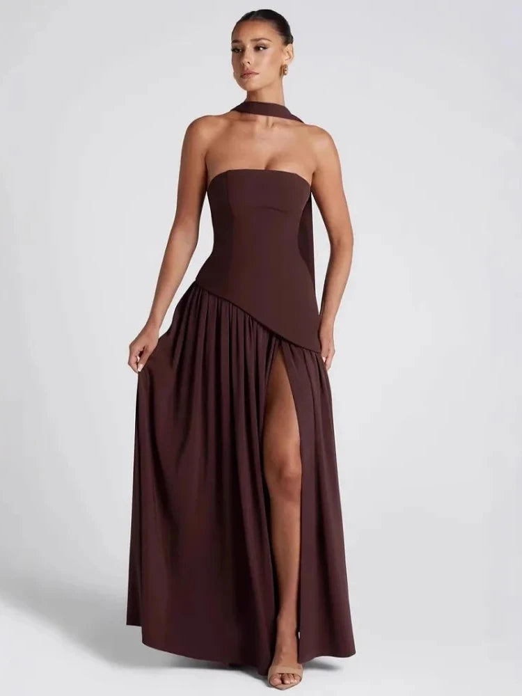 Vestido Largo Strapless con Abertura Lateral