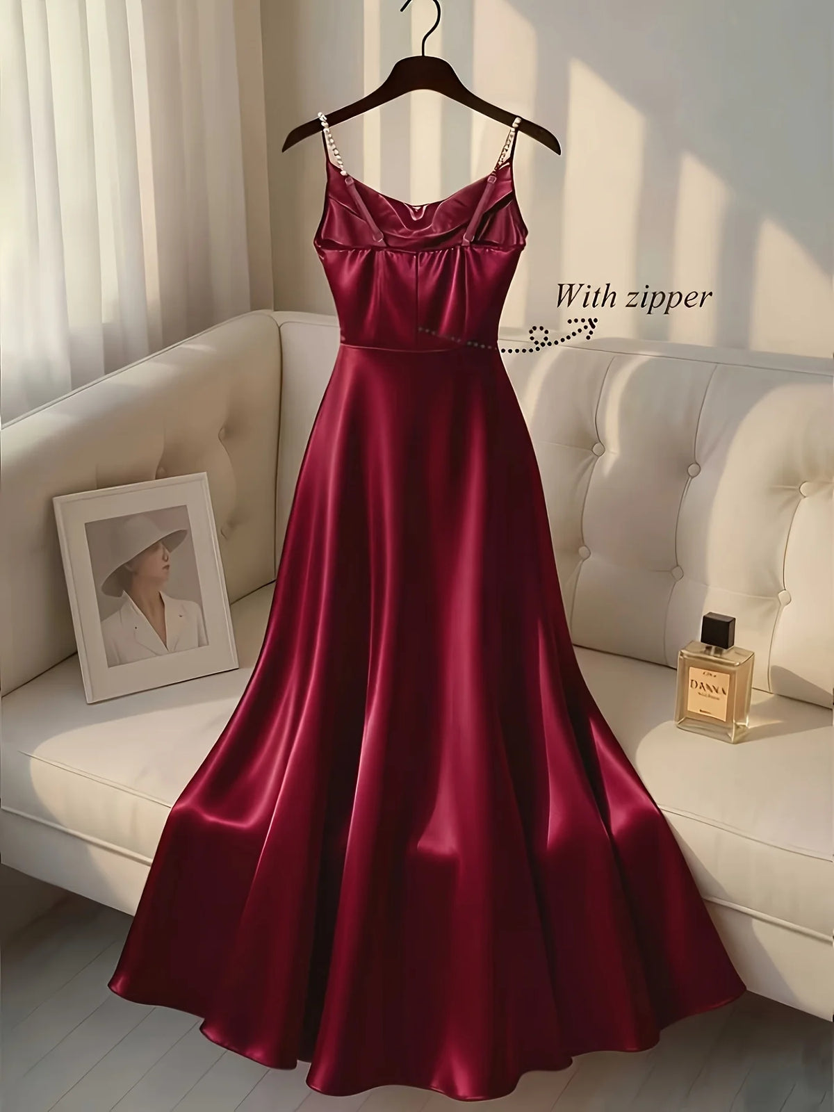 Vestido Slip Satinado con Tirantes de Perlas