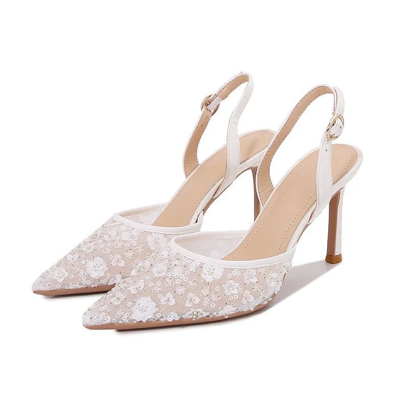Sandalia de Novia con Encaje Floral – Tira Trasera