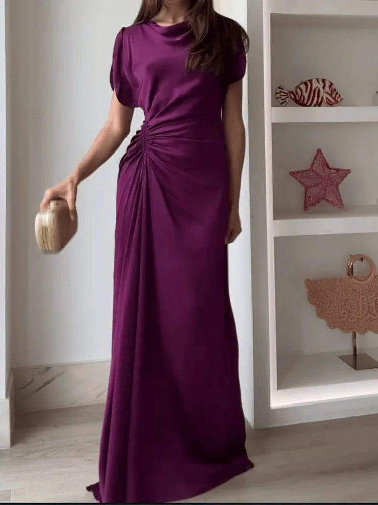 Vestido Largo Drapeado Cuello Redondo con Cintura Alta