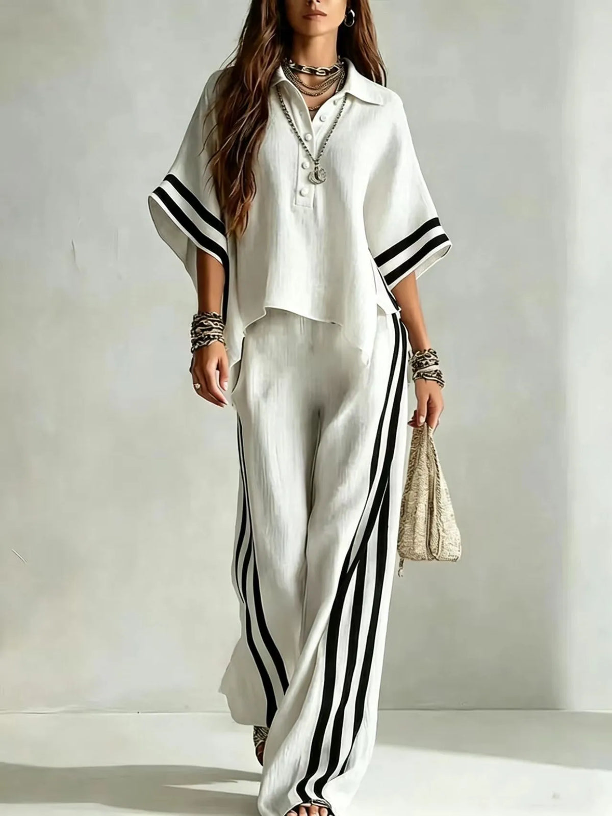 Conjunto Casual Blusa de Solapa y Pantalón a Rayas