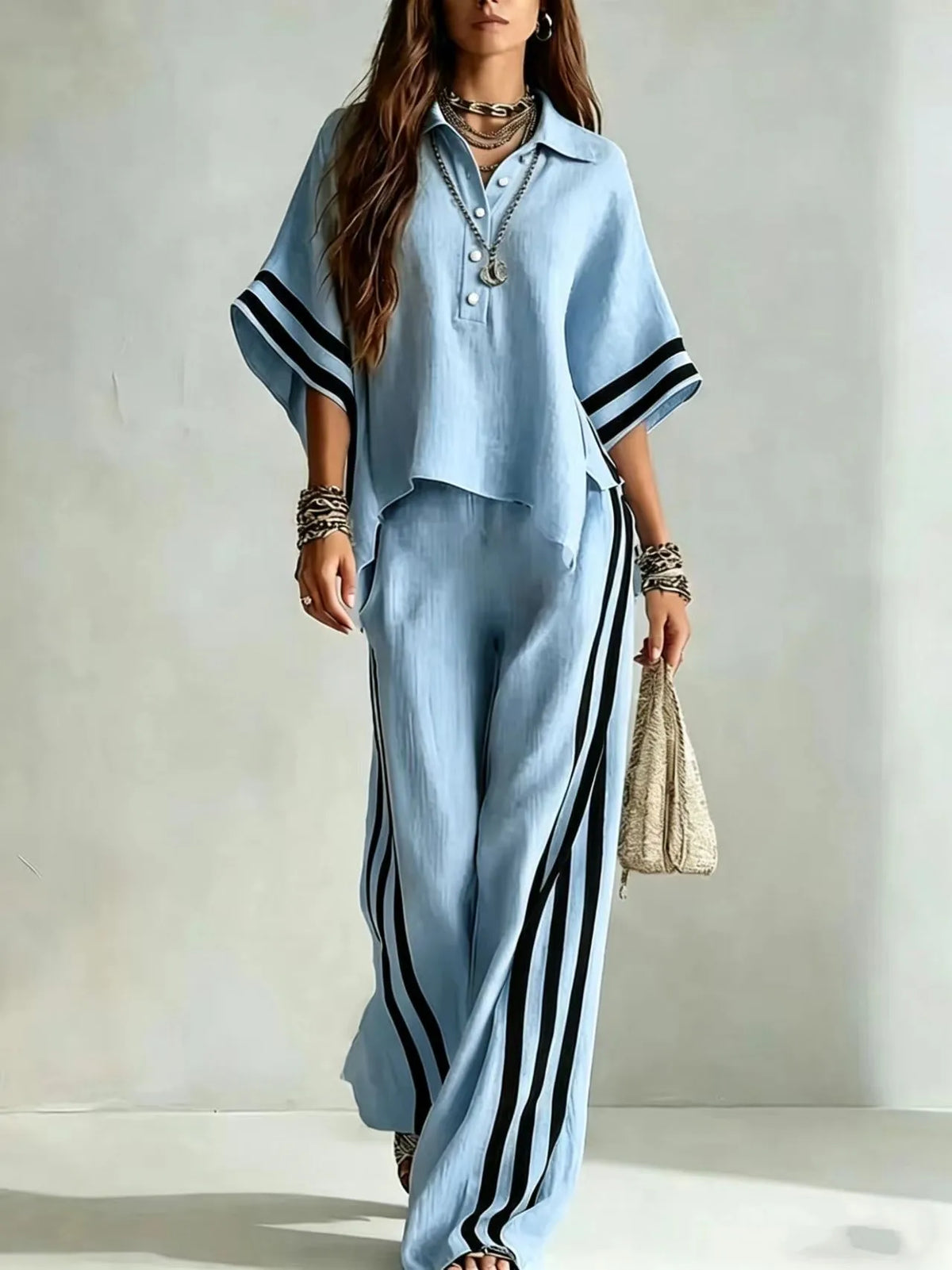 Conjunto Casual Blusa de Solapa y Pantalón a Rayas