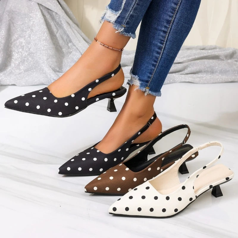 Sandalia Mule de Puntera Fina – Lunares Elegantes Tacón Alto