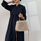 Bolso Esponjoso con Asa de Perla – Crossbody Casual Invierno