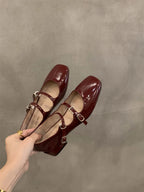 Zapato Mary Jane Retro con Tacón Cuadrado Medio – Charol Casual Chic