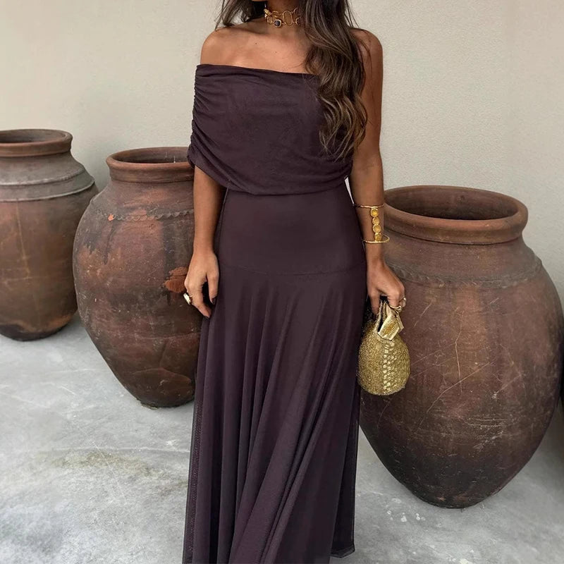 Vestido Largo Strapless de Malla con Cintura Alta