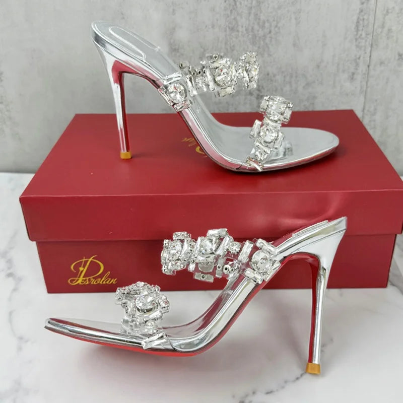 Sandalia Plateada con Diamantes – Tacón Alto Verano