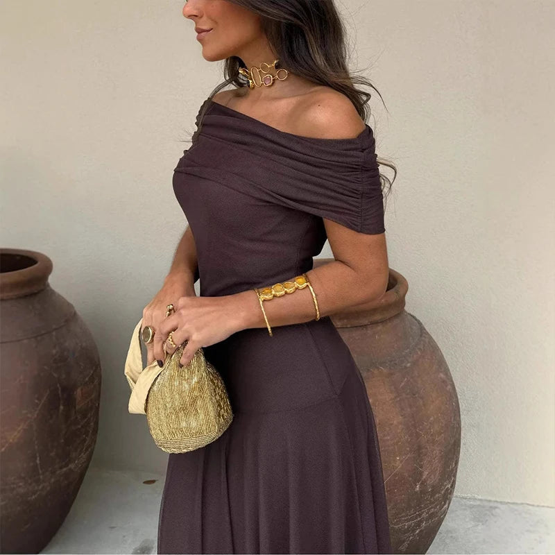 Vestido Largo Strapless de Malla con Cintura Alta