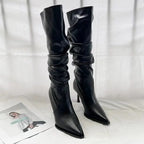 Botas Altas de Mujer con Tacón Fino y Punta Afilada — Estilo Elegante