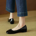 Zapato Plano Mary Jane de Charol con Lazo – Oficina y Día a Día