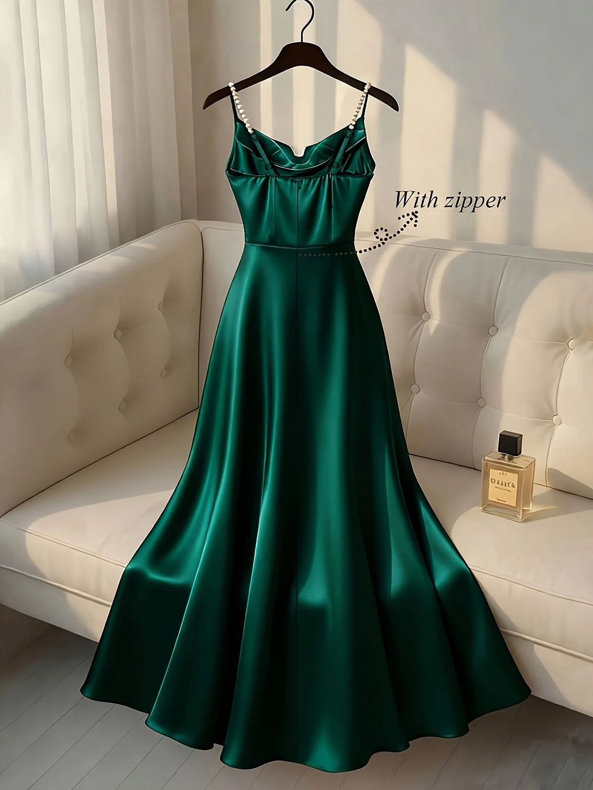 Vestido Slip Satinado con Tirantes de Perlas