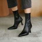 Botín Chelsea de Tacón Fino con Plataforma – Slip-On Leisure