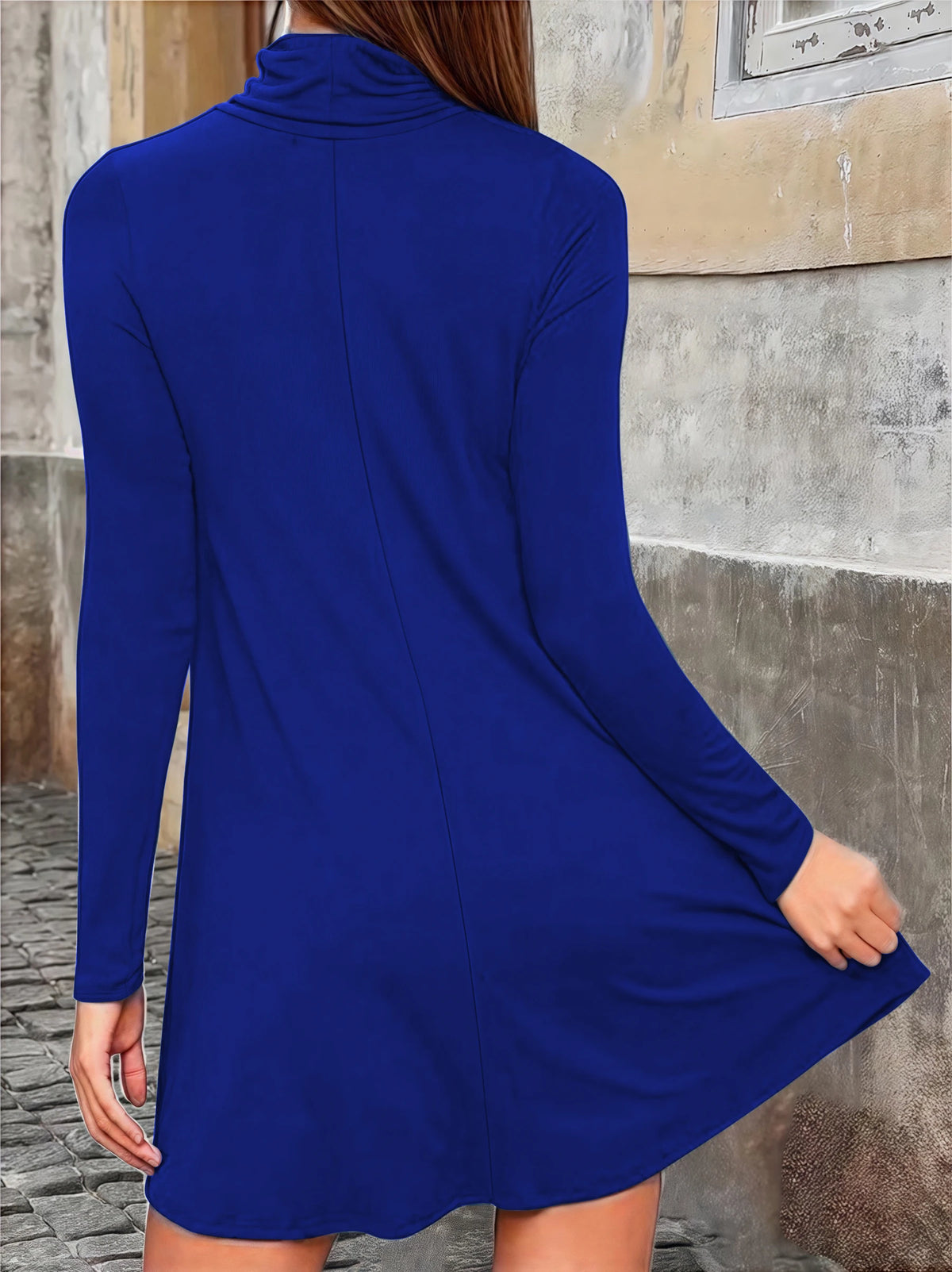 Vestido de Cuello Alto en Color Liso — Tallas Grandes, Manga Larga, Otoño-Invierno