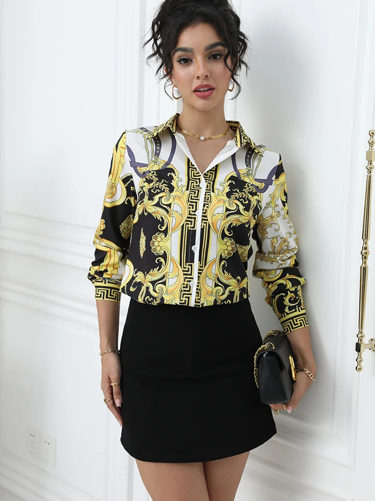 Blusa Estampada con Cuello Vuelto — Camisa Elegante de Oficina
